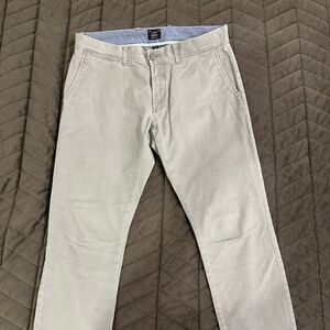 J. Crew 250 SKINNY Grey Pants